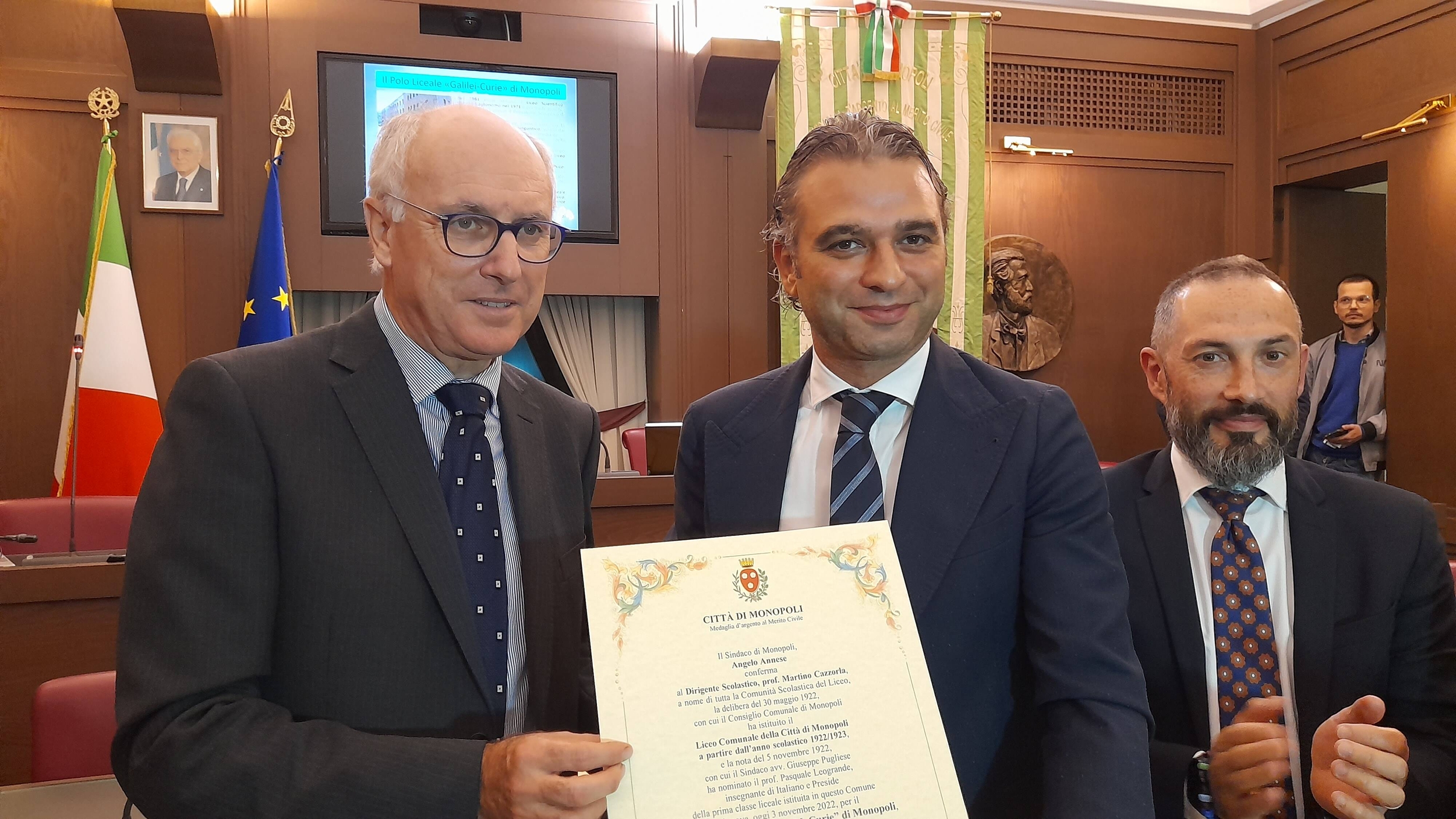 Immagine: 100_ANNI_LICEO_03_11_2002_01