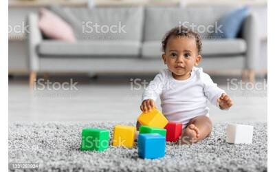 Bambino che gioca
