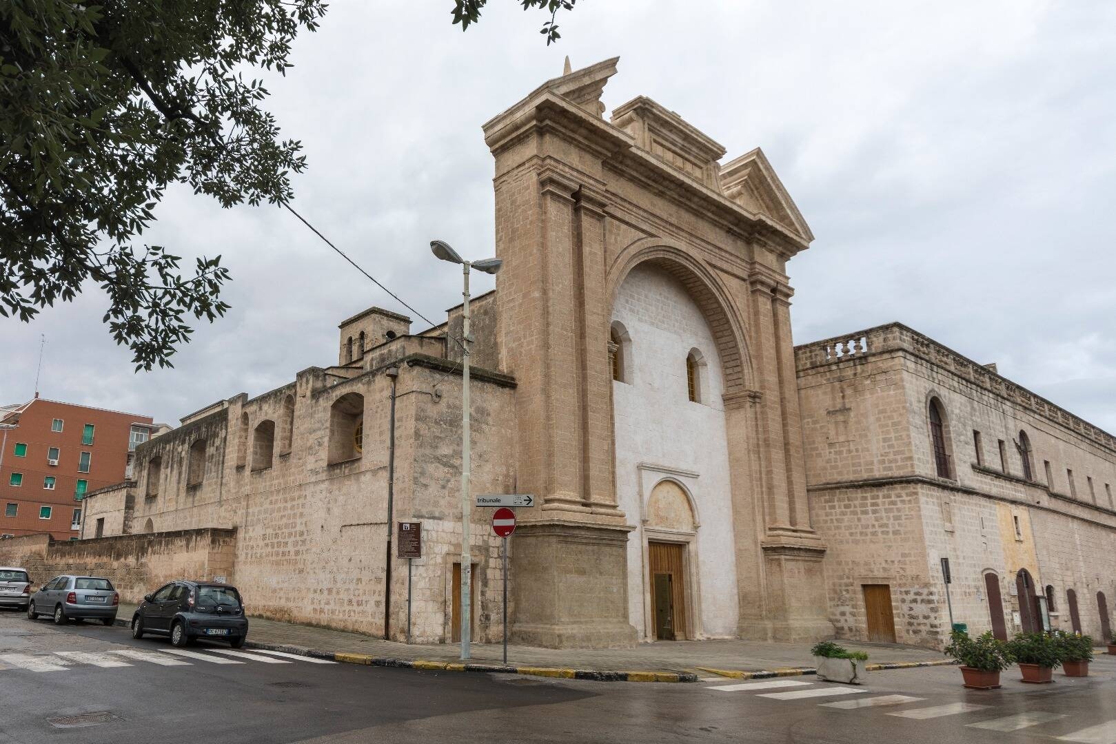 Chiesa e convento S. Antonio 