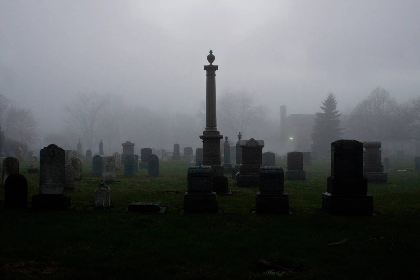Immagine: Cimitero