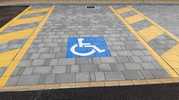 Intervento di ripristino degli scivoli per disabili