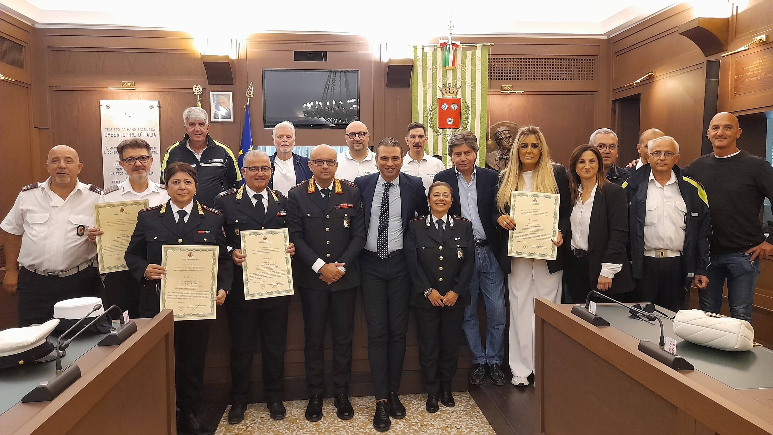 Immagine: ENCOMIO_POLIZIA_LOCALE_06_10_2022