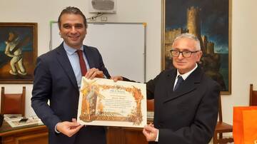 Una pergamena per il messo comunale Grazio Muolo