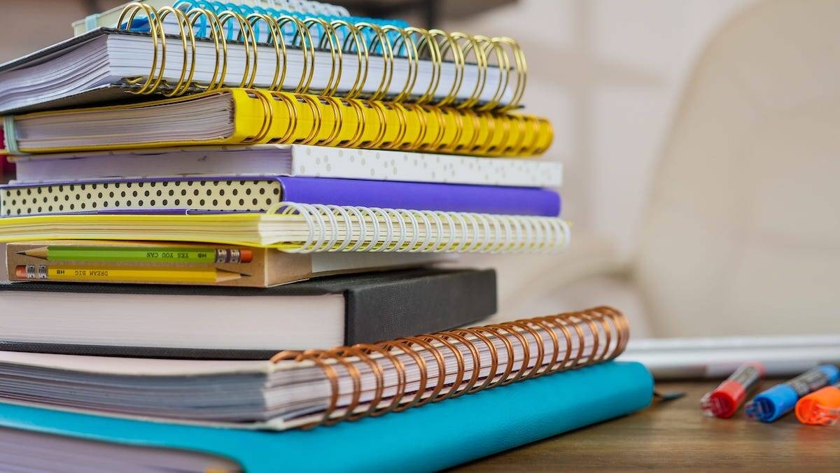 Immagine: materiale-scolastico