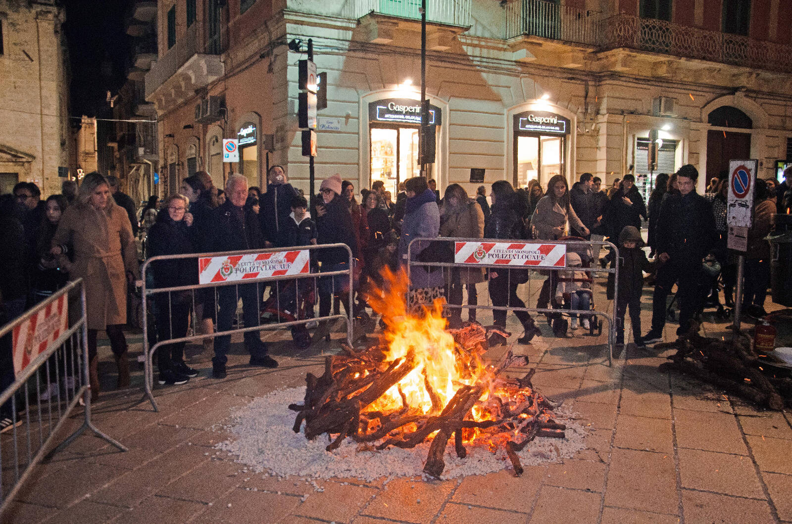 Immagine: NOTTE_FALO'_2023 (9)