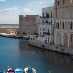 Immagine: storia_famiglia_per_bene (3)