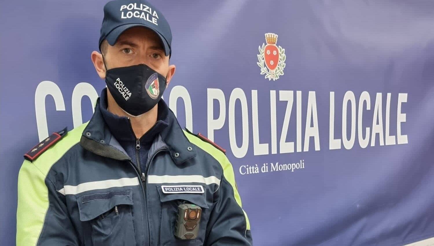 Immagine: vigili_urbani